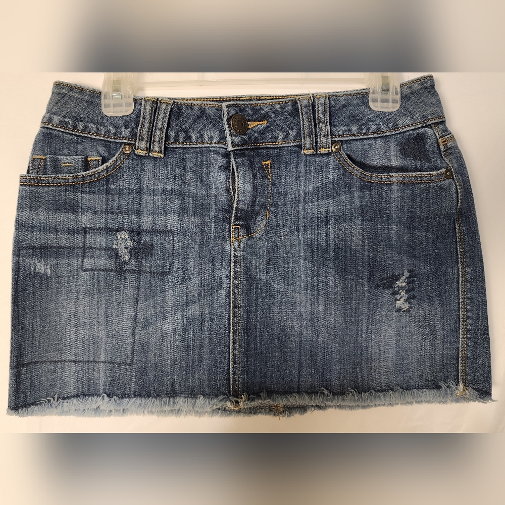ANA Womens Size 8 Jean Mini Skirt Pockets Frayed Hem